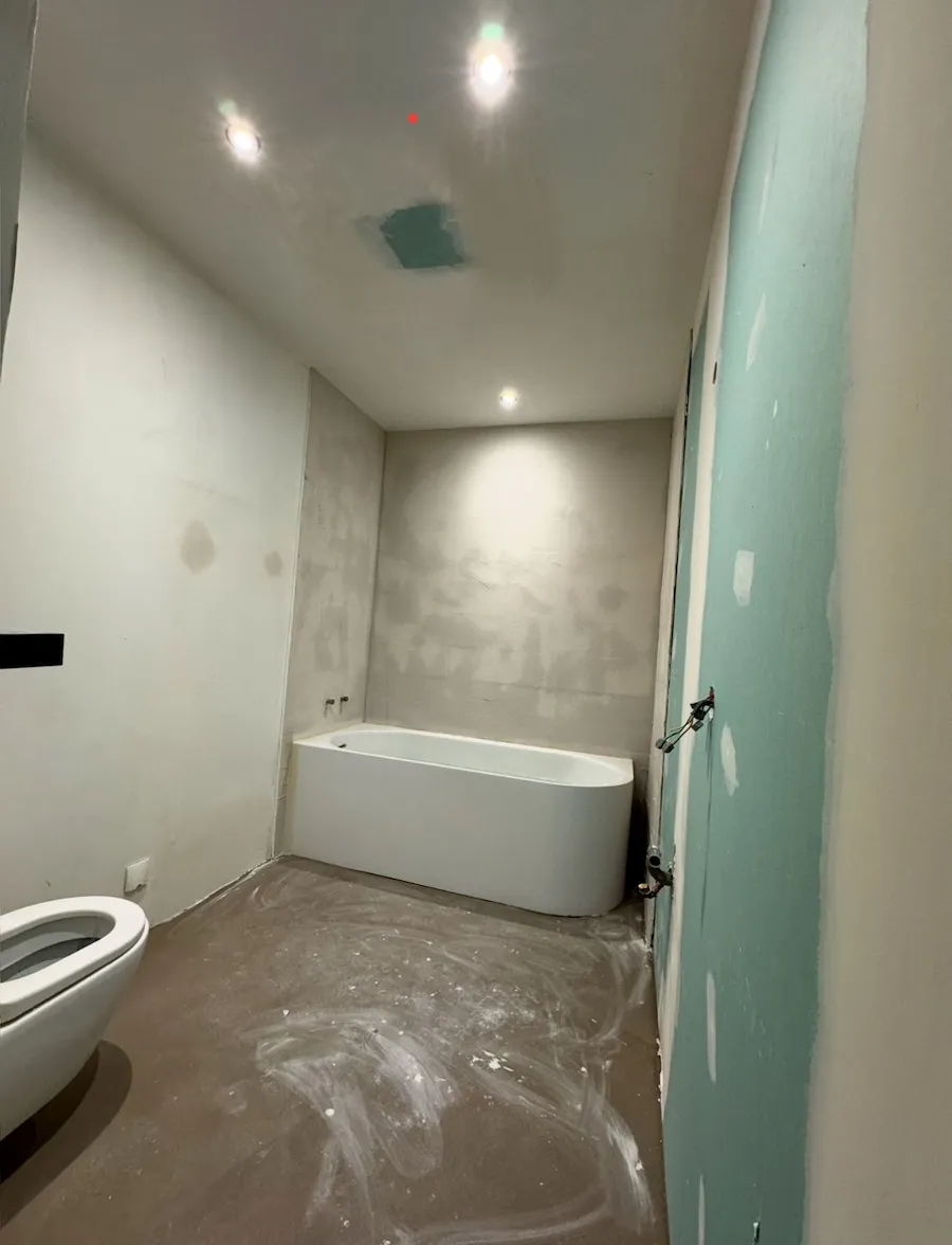 Salle de bain avant rénovation — Cholet (49)