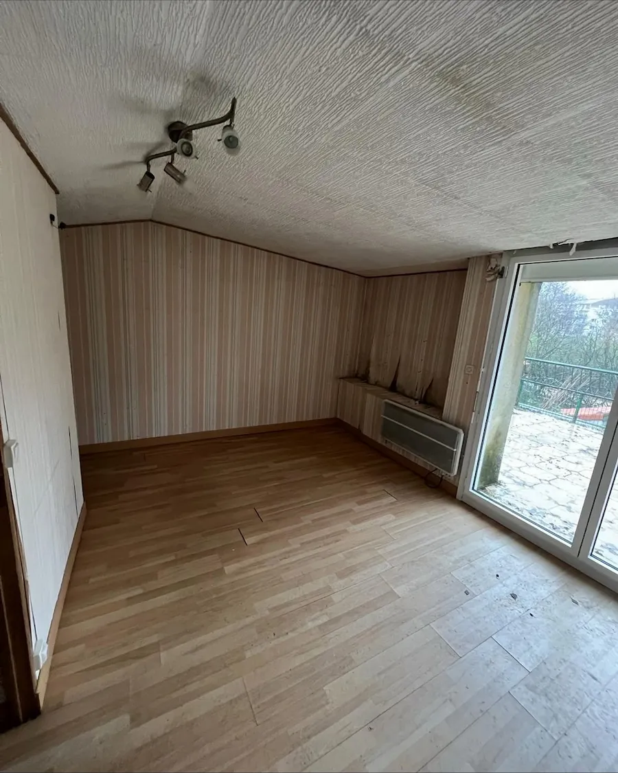 Salon avant rénovation — Cholet (49)